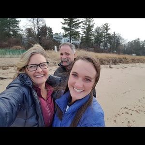 Meet your Posher, Sara